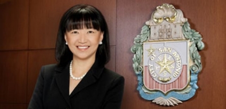 Texas Councilwoman calls gays 'disgusting'